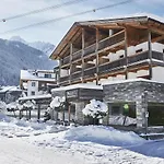 Huber's Boutiquehotel 4* Mayrhofen