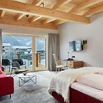 מלון Huber's Boutiquehotel 4*