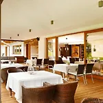 Huber's Boutiquehotel فندق