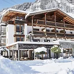 Huber's Boutiquehotel Hotel