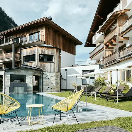 Huber's Boutiquehotel Hotel 4*