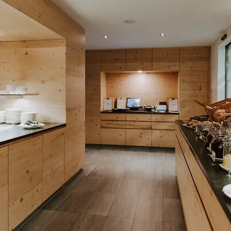 Huber's Boutiquehotel 4* مايرهوفن