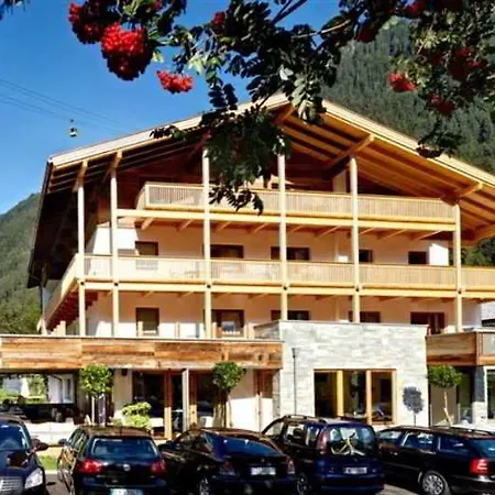 فندق Huber's Boutiquehotel 4*